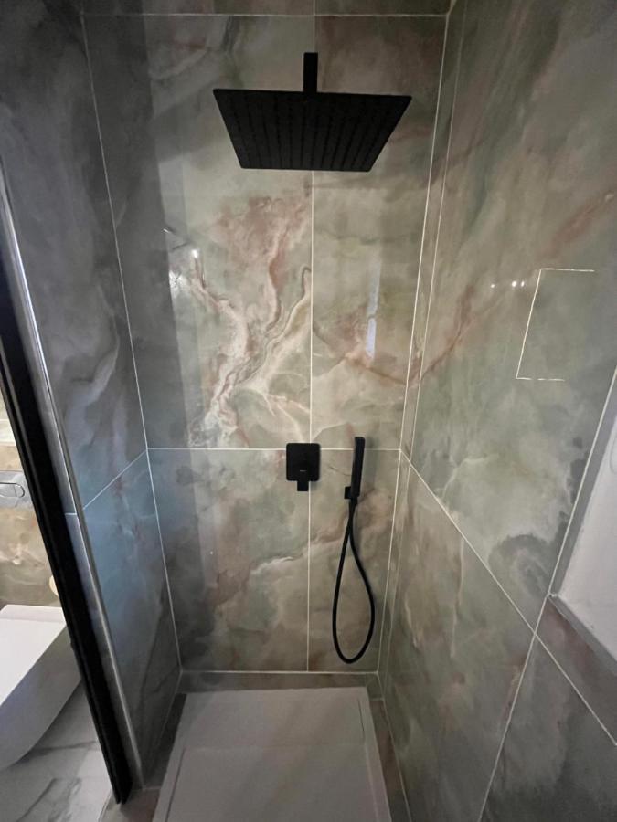 Appart Hotel Le 8 Le Duplex Mâcon 外观 照片